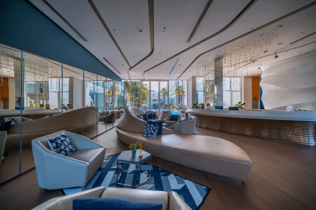 Lobby 9