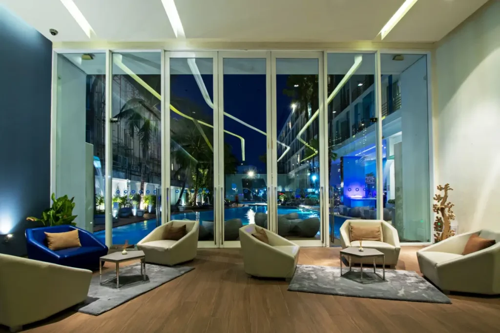Lobby Night 9